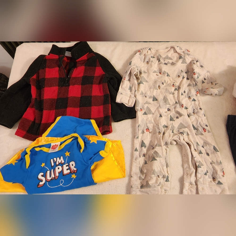Baby boy clothing lot size 12-18months